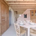 Les De Juliane Et Eric Nyaraló *