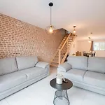 Les De Juliane Et Eric Nyaraló Gedinne